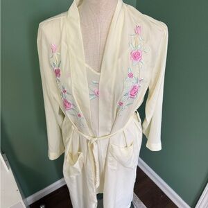 Vintage robe + nightgown set